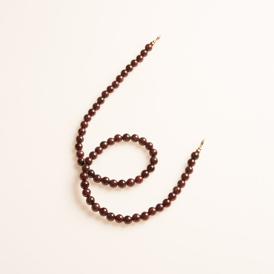 Round Garnet Necklace